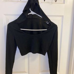 Woman’s Black long sleeve cropped hoodie